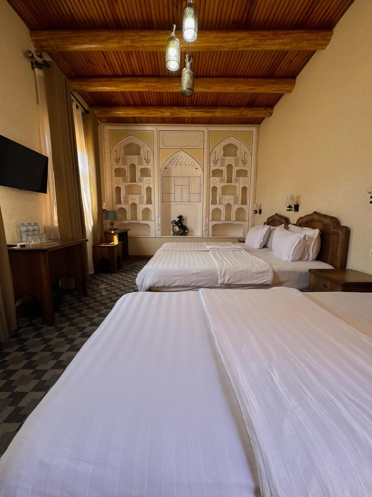 Old Gate Family Guest House Buxoro Luaran gambar