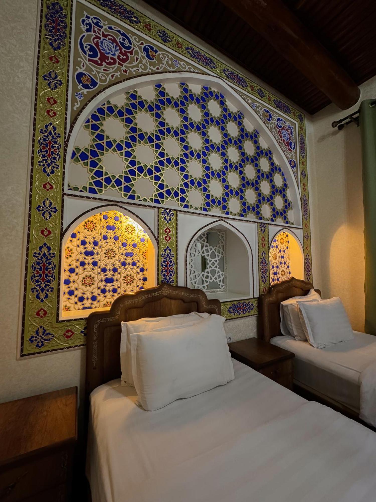 Old Gate Family Guest House Buxoro Luaran gambar