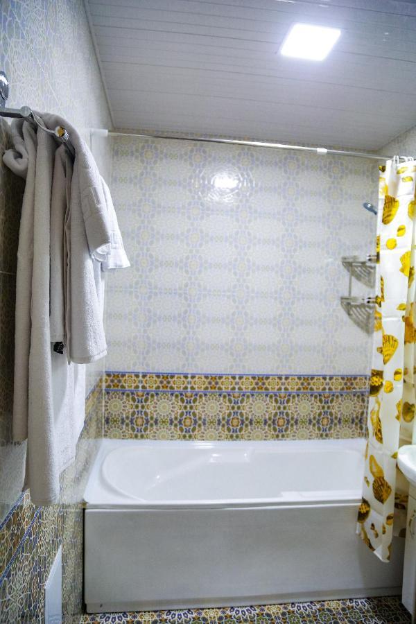 Old Gate Family Guest House Buxoro Luaran gambar