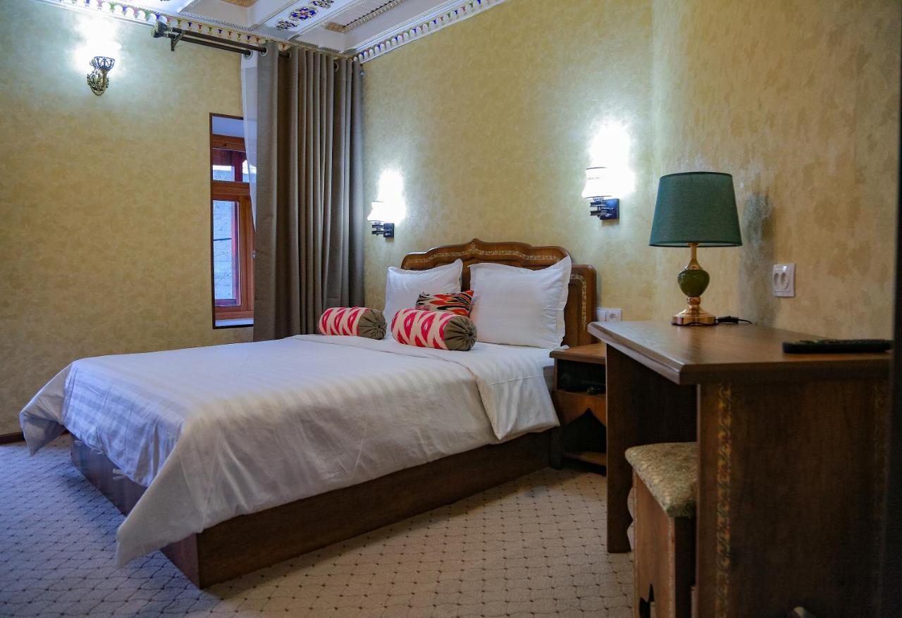 Old Gate Family Guest House Buxoro Luaran gambar