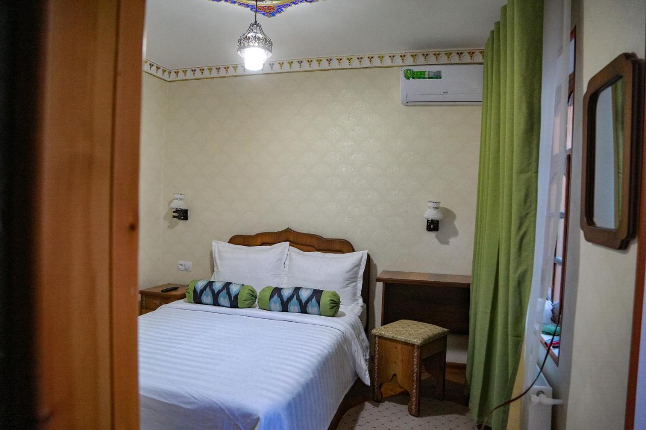 Old Gate Family Guest House Buxoro Luaran gambar