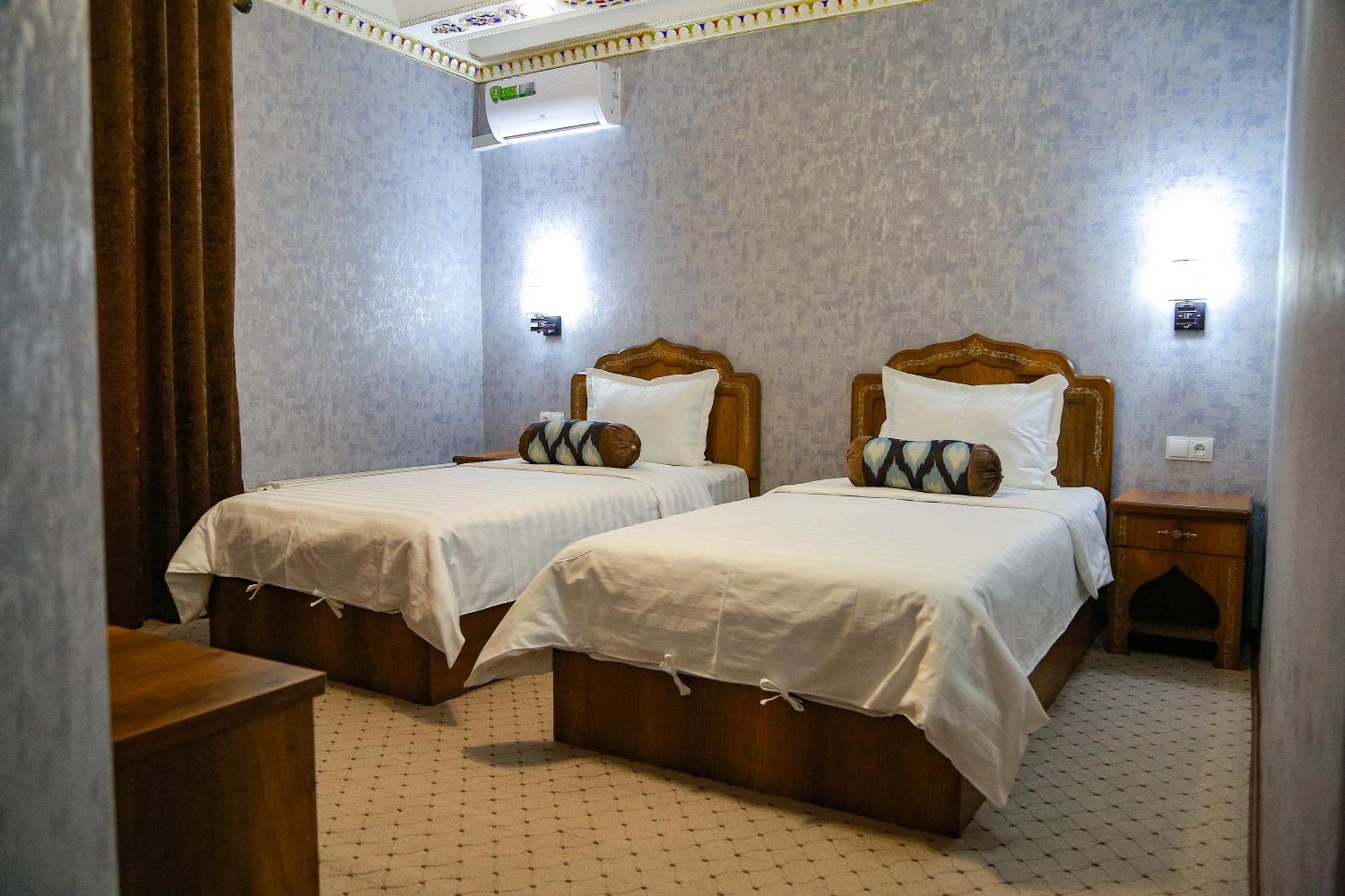 Old Gate Family Guest House Buxoro Luaran gambar